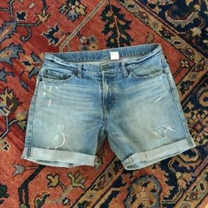 🌸Final Sale🌸Uniqlo Distressed Jean Shorts Women